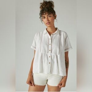 NWT Lucky Brand Lace Inset Button Front Top